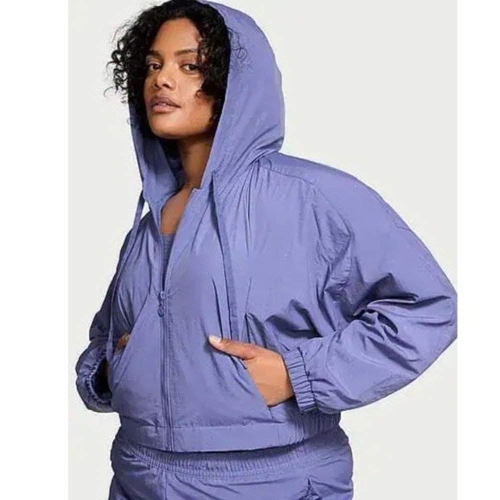 Victoria Secret VSX Cropped Parachute Weekend Women's Hoodie Jacket Purple Sz M